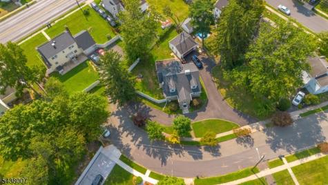 136 Glendale Drive Ewing NJ 08618