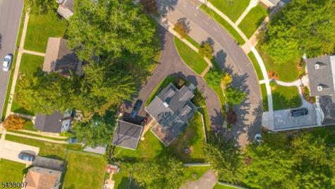 136 Glendale Drive Ewing NJ 08618