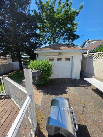 90 Hudson Street Clifton NJ 07011
