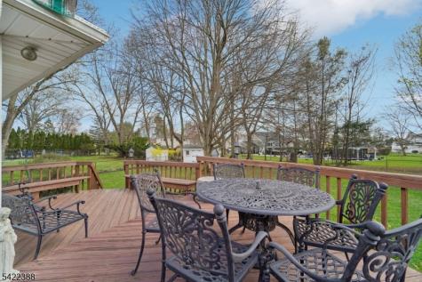 15 Ella Lane Wayne NJ 07470