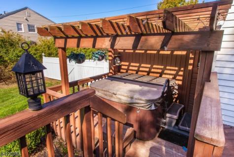 15 Ella Lane Wayne NJ 07470