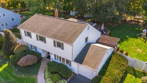15 Ella Lane Wayne NJ 07470