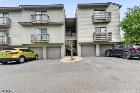 1215 Spruce Hills Drive Glen Gardner NJ 08826
