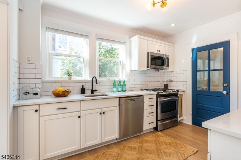 22 Euclid Place Montclair NJ 07042