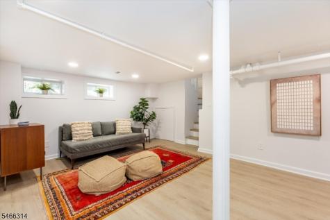 22 Euclid Place Montclair NJ 07042