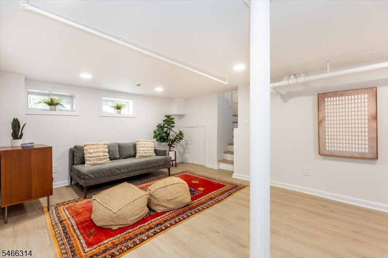 22 Euclid Place Montclair NJ 07042