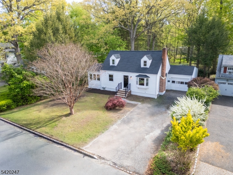 22 Harriet Drive Hanover NJ 07981