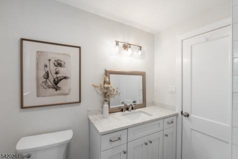 22 Harriet Drive Hanover NJ 07981