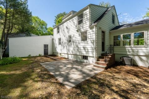22 Harriet Drive Hanover NJ 07981