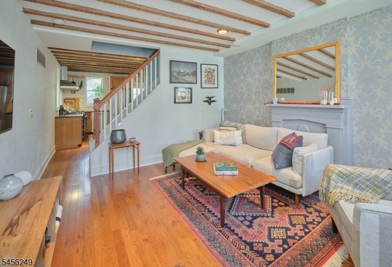 118 Clinton Street Lambertville NJ 08530