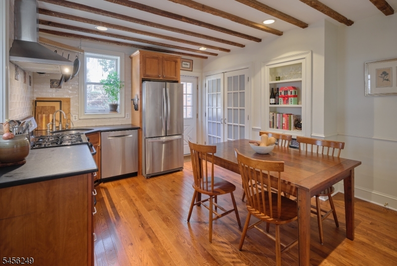 118 Clinton Street Lambertville NJ 08530