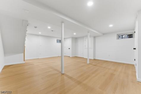 33 E Lincoln Street Verona NJ 07044