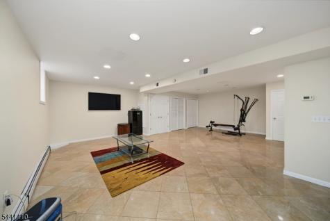 41 Nicole Lane Parsippany-troy Hills NJ 07054