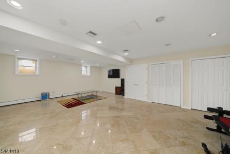41 Nicole Lane Parsippany-troy Hills NJ 07054