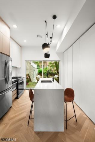 18 Highland Avenue Jersey City NJ 07306