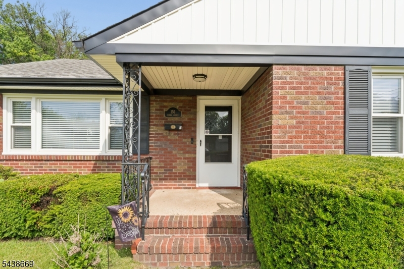 151 Minna Avenue Woodbridge NJ 07001