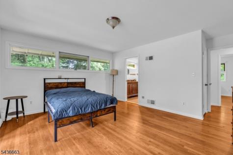 20 Conkling Road Roxbury NJ 07836