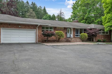 20 Conkling Road Roxbury NJ 07836