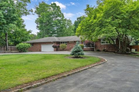 20 Conkling Road Roxbury NJ 07836