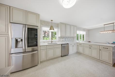 24 Freeman Avenue Denville NJ 07834