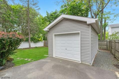 438 Warren Street Scotch Plains NJ 07076