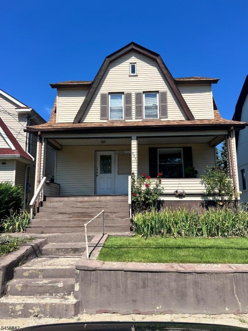 238 Stanley Place Hackensack NJ 07601