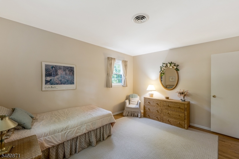 961 Sunset Ridge Bridgewater NJ 08807