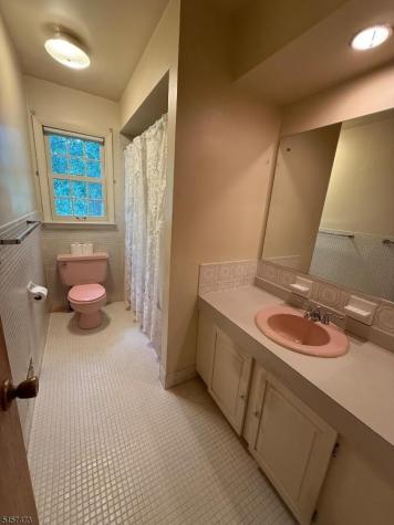 65 Branford Road Hanover NJ 07981