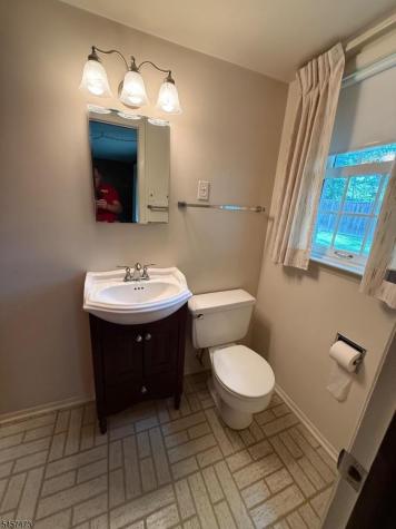 65 Branford Road Hanover NJ 07981