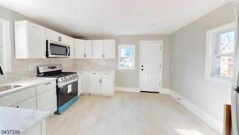 153 Knapp Avenue Hamilton NJ 08610