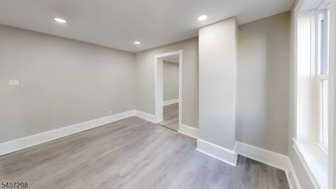 153 Knapp Avenue Hamilton NJ 08610