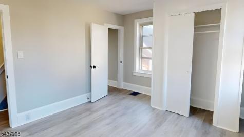 153 Knapp Avenue Hamilton NJ 08610