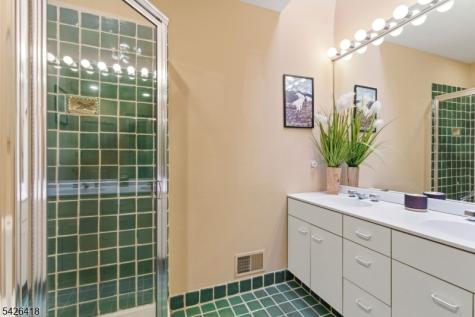 72 Washington Valley Road Morris NJ 07960