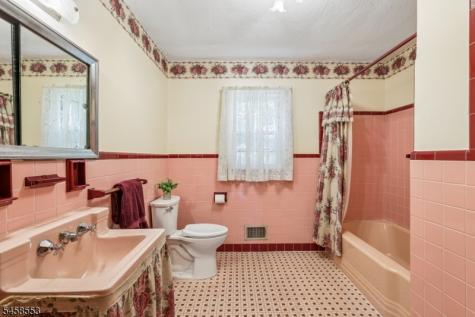 723 Willow Street Cranford NJ 07016