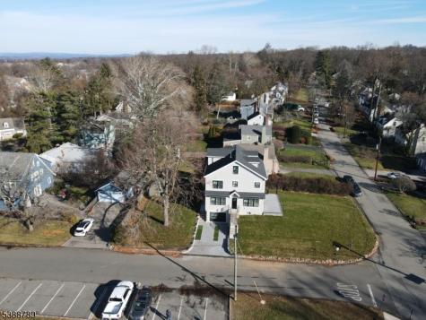 4 Hilltop Way Essex Fells NJ 07021