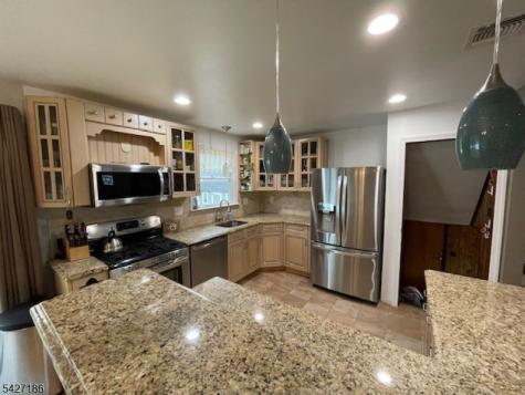 63 Cypress Road Dumont NJ 07628