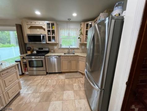 63 Cypress Road Dumont NJ 07628