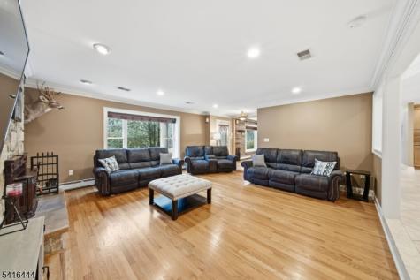 2 Old Orchard Road Mendham NJ 07960