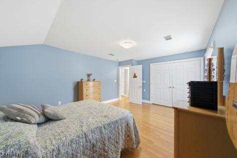 2 Old Orchard Road Mendham NJ 07960