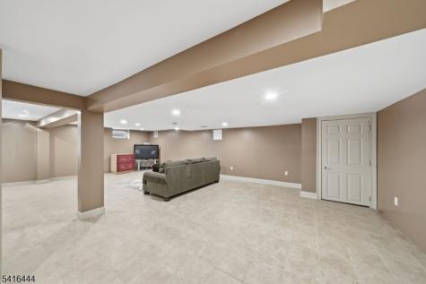 2 Old Orchard Road Mendham NJ 07960