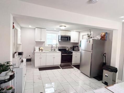 219 Stebbins Place Plainfield NJ 07063