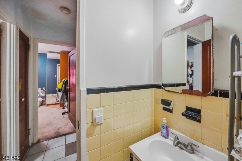 1757 Myrtle Avenue Plainfield NJ 07063