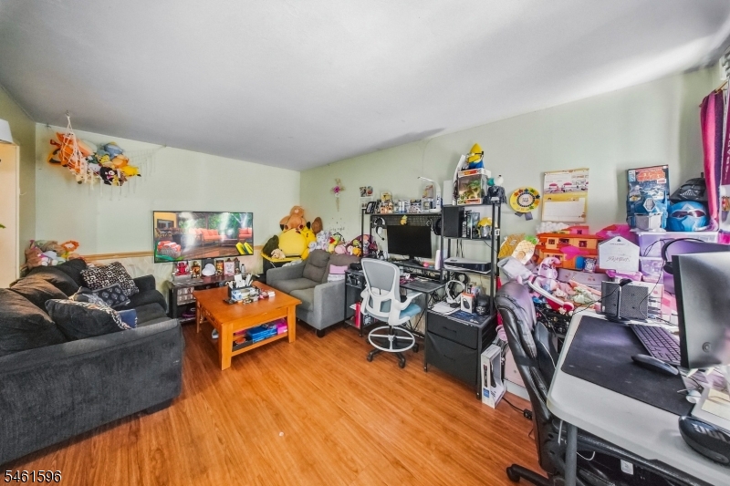 1757 Myrtle Avenue Plainfield NJ 07063