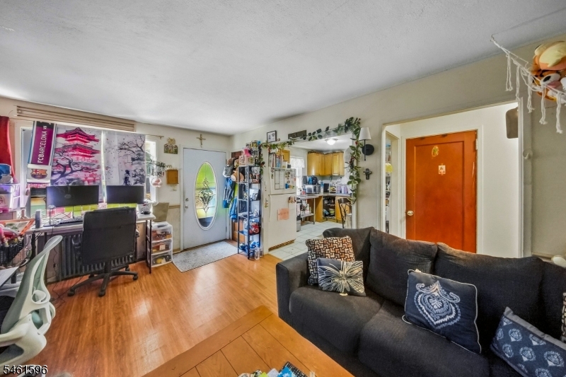 1757 Myrtle Avenue Plainfield NJ 07063