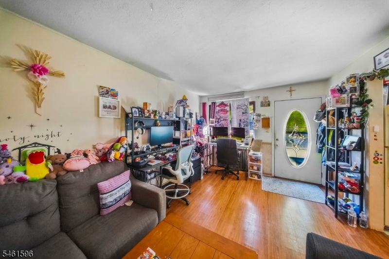 1757 Myrtle Avenue Plainfield NJ 07063