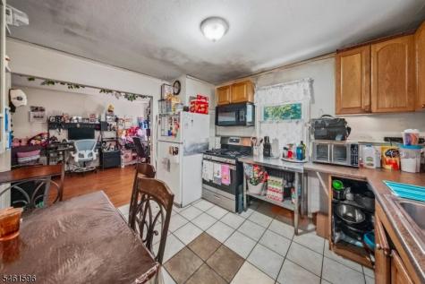 1757 Myrtle Avenue Plainfield NJ 07063