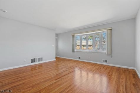 2075 Barnett Street Rahway NJ 07065