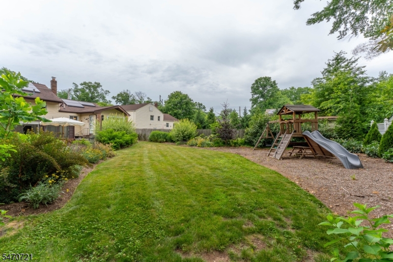 430 W 6th Avenue Roselle NJ 07203