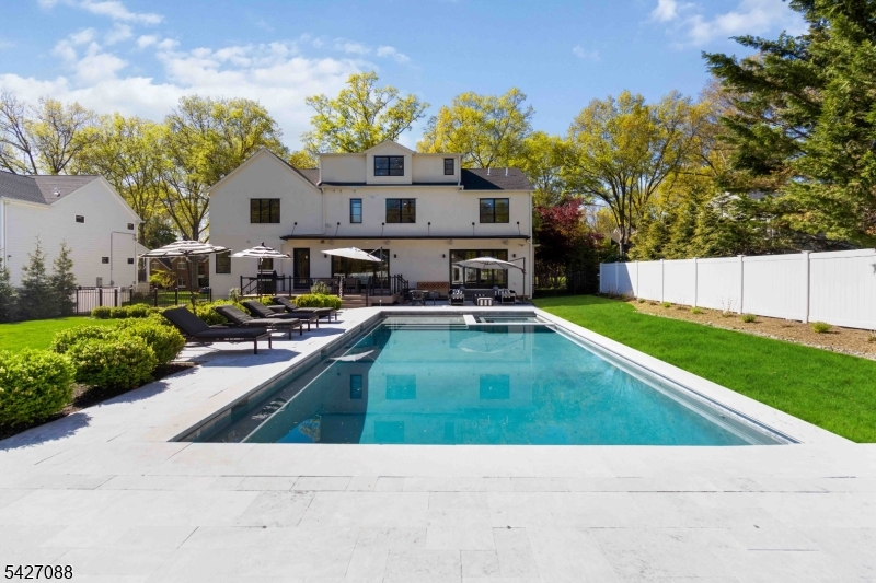 13 Robert Drive Chatham NJ 07928