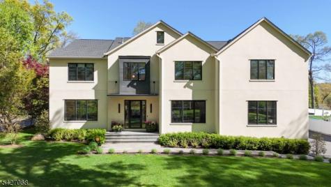 13 Robert Drive Chatham NJ 07928